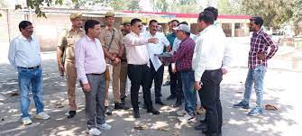 डीएम डॉ. दिनेश चन्द्र ने गल्ला मण्डी परिसर का किया निरीक्षण