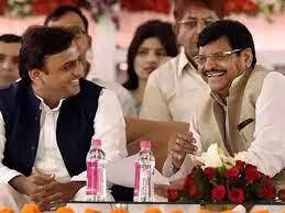 अखिलेश व शिवपाल ने नगर निकाय चुनाव प्रचार की बनाई रणनीति