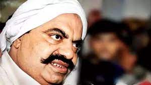 अतीक के ध्वस्त किए गए कार्यालय में खून के धब्बे मानव रक्त के