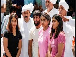 केंद्रीय कर्मचारियों को फिर मिल सकती है खुशखबरी